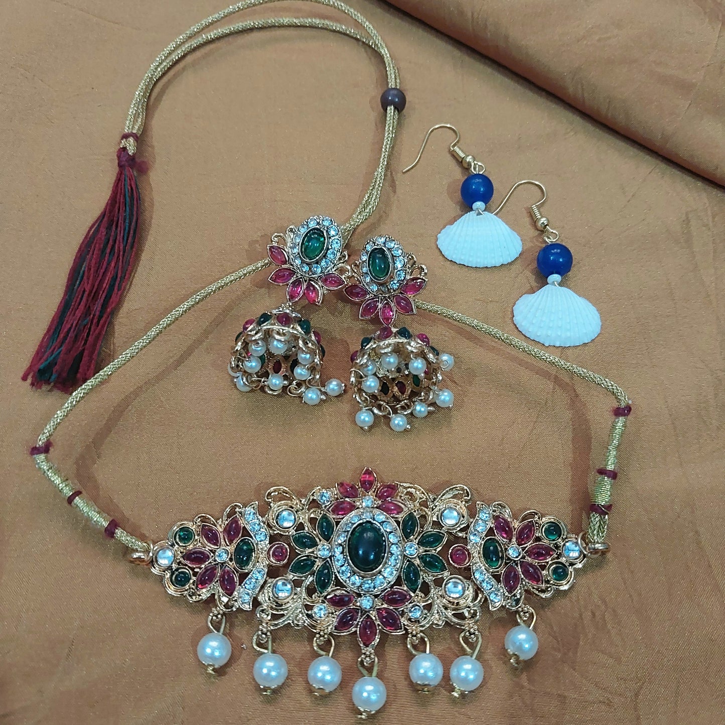 Matt finished kundan & pearl beads choker set with handcrafted shell & beads earring