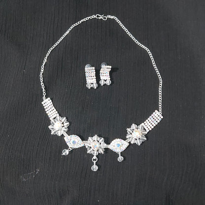 Silver AD stones & crystals necklace & earrings