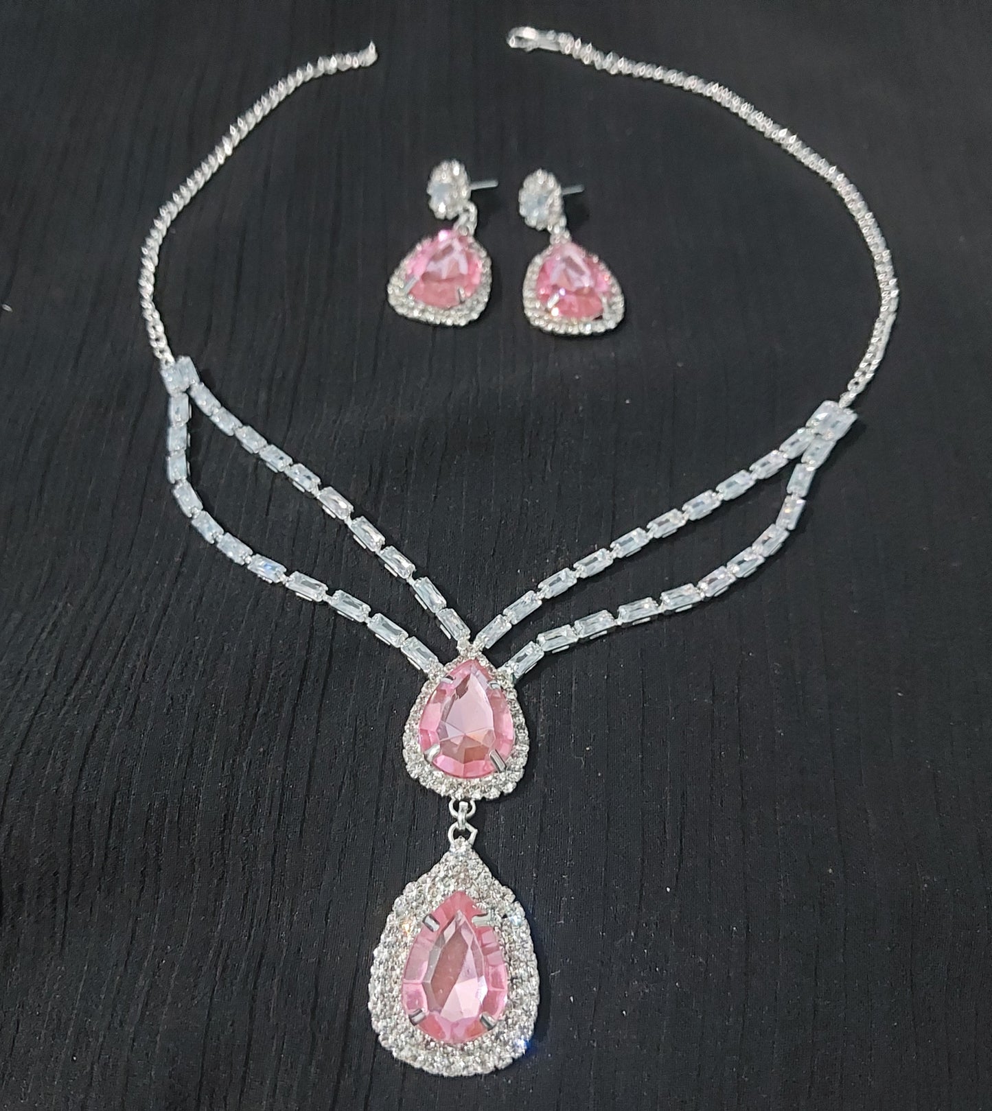 Silver AD,crystals monalisa stones pink necklace & earrings