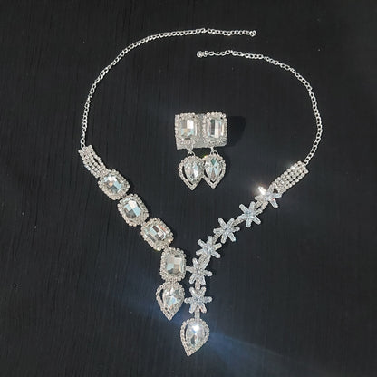 AD stone,monalisa stones & crystals necklace & earrings