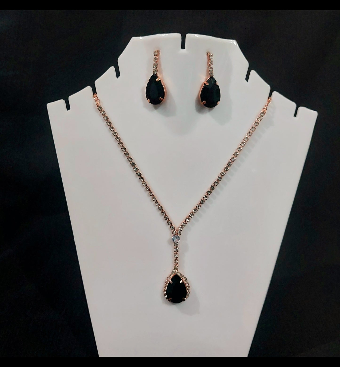 Rose gold AD stones black necklace &earrings