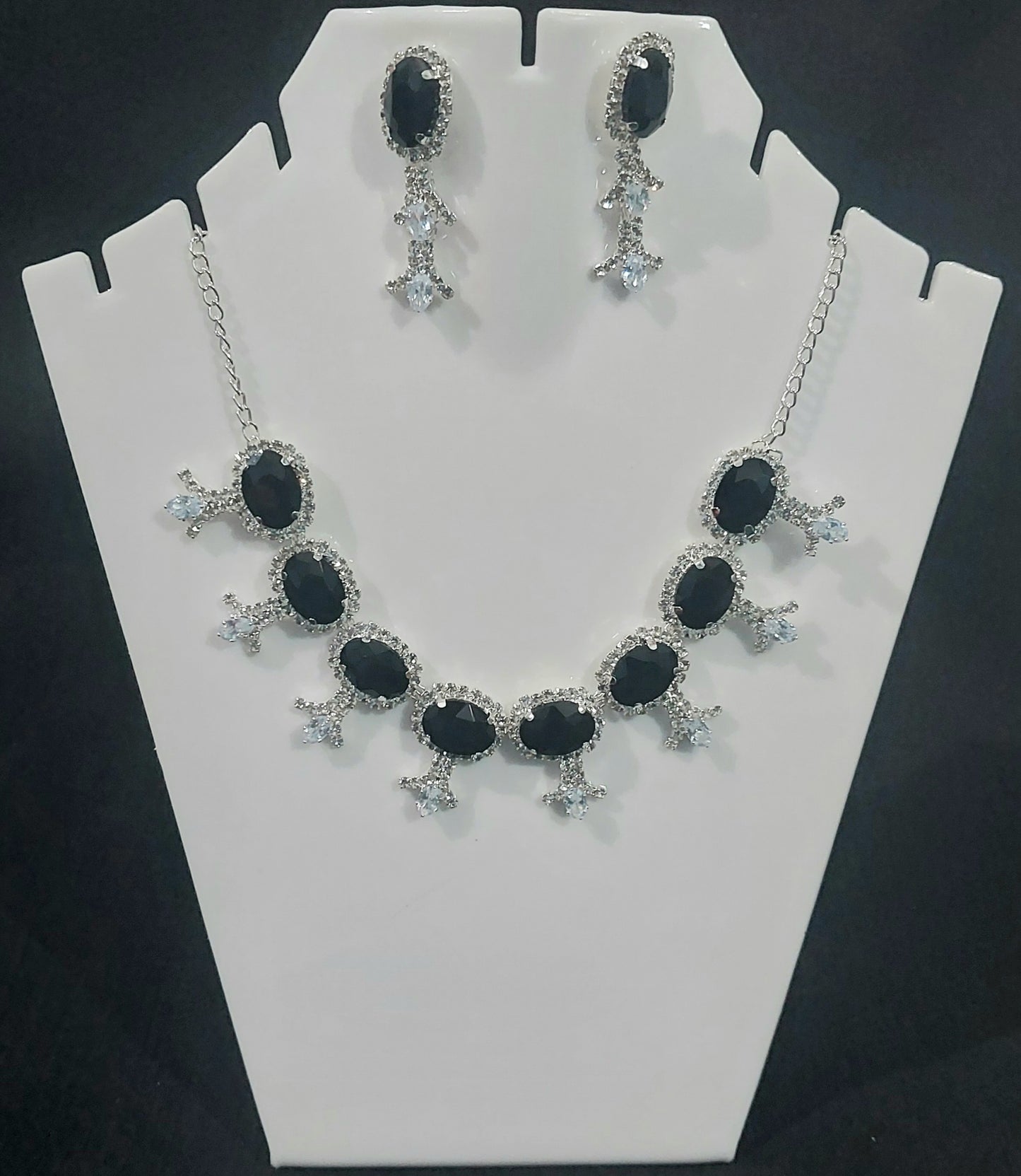 Silver AD stone crystal blck necklace & earrings