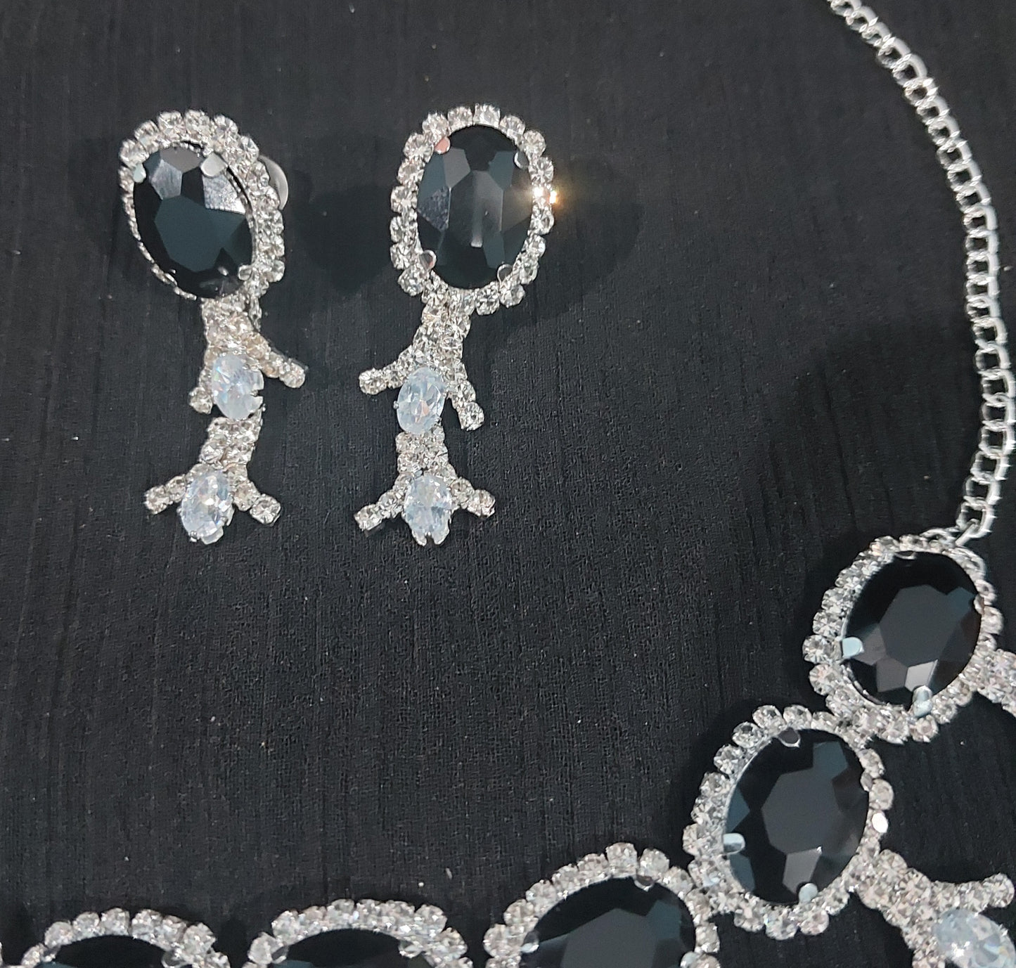 Silver AD stone crystal blck necklace & earrings