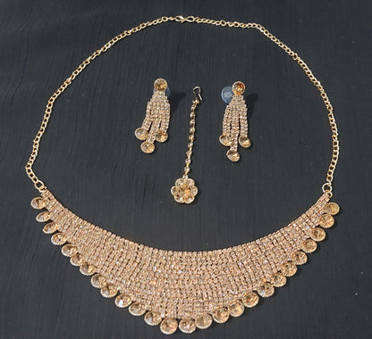 AD stones & Matt finished kundan gold shade necklace & earrings