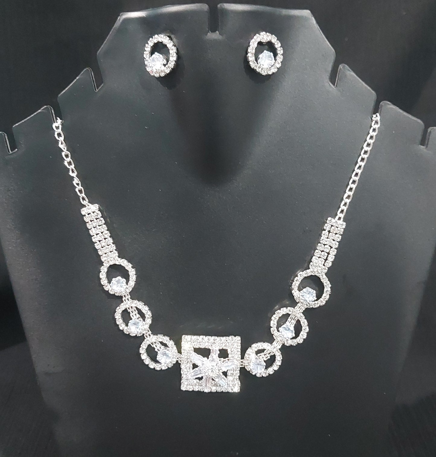 AD stone crystals necklace & earrings