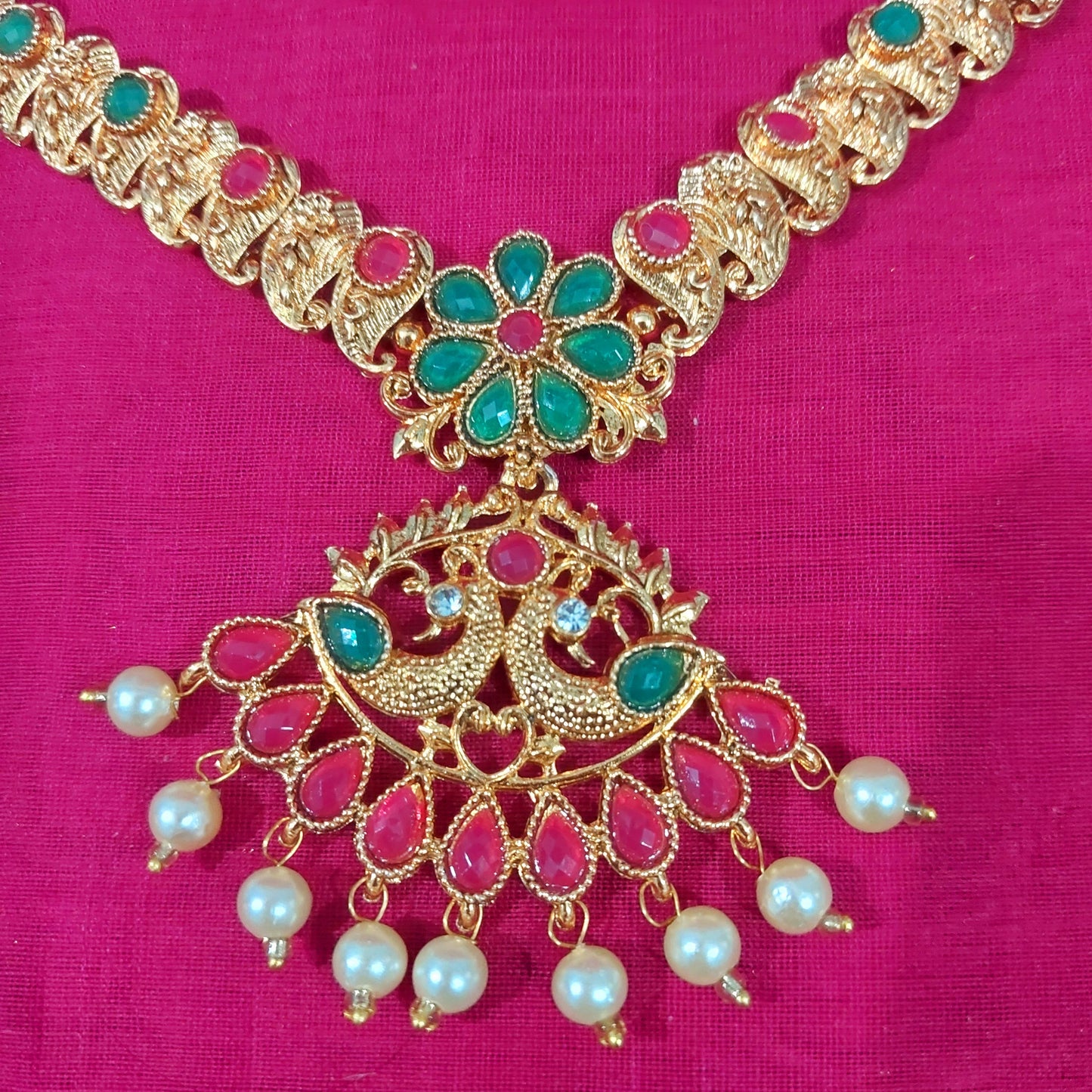 Matt finished kundan gold long  necklace & earrings