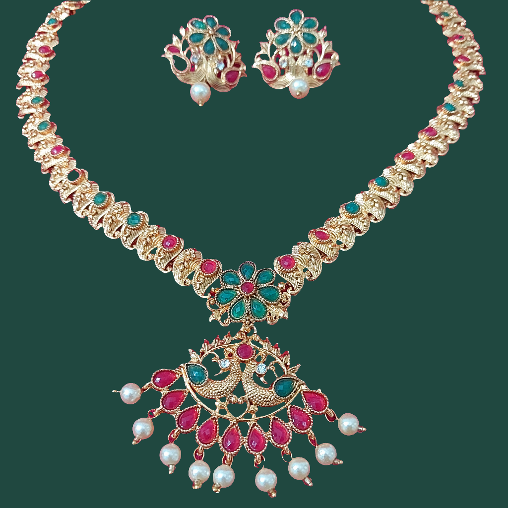 Matt finished kundan gold long  necklace & earrings