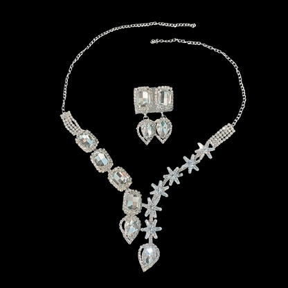 AD stone,monalisa stones & crystals necklace & earrings